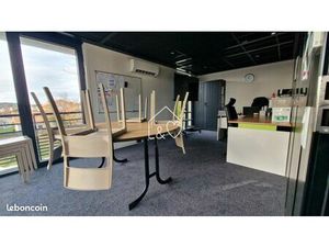 Bureaux 76 m² PORNIC