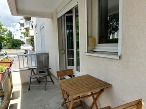 Studio meublé 30m² avec terrasse et place de parking