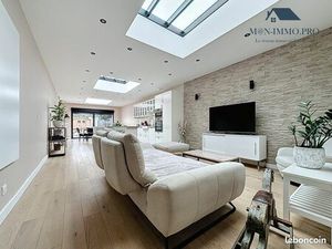 Propriété 6 pièces 158 m²