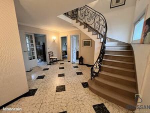 Maison 5 pièces 153 m²