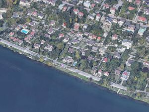 Quartier très résidentiel bord de seine