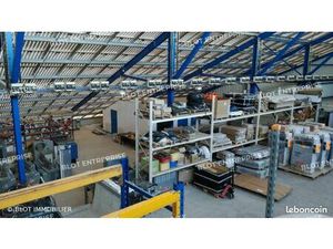 Local d'activité 800 m²