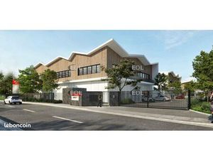 Local d'activité 2 146 m²