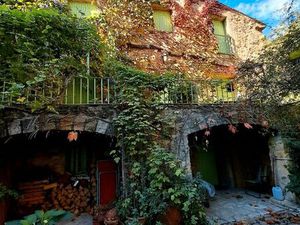 Maison caractère avec jardin centre ville Pézenas