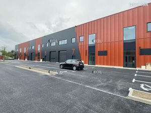 Local d'activité 316 m²