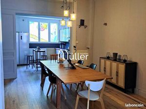 Maison bourgeoise rénovée (175m2  5 chambres  extérieur  Lille Moulins)