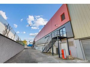 Local d'activité 1 450 m²