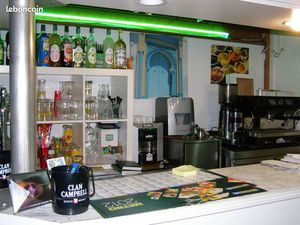 Restaurant bord de mer