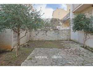 MOURILLON T2 DUPLEX 38M2 JARDIN DEPENDANCE