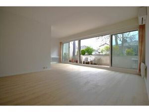 APPARTEMENT AVEC TERASSE