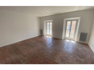 Location appartement  m² T-2 à Le Beausset  659 €