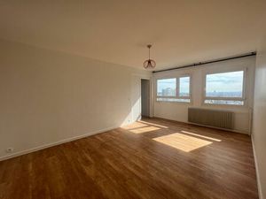 T4 non meublé 79.2m² - PARIS 18