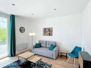 Côte pavée Appartement T2 meublé