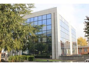 Bureaux à louer à CERGY 95800