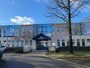 Bureaux à louer à ERAGNY 95610