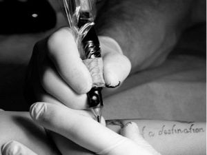 Fond de commerce salon de tatouage