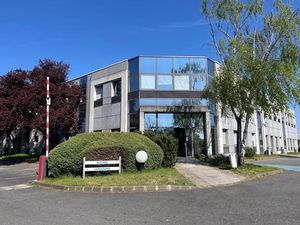 IMMEUBLE INDEPENDANT ACTIVITE / BUREAUX A VENDRE EAUBONNE proche A15