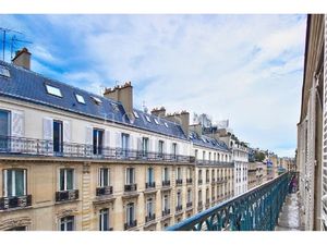 APPARTEMENT 6 PIÈCES 125 M²