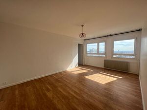 Appartement T4 Paris 18 à louer