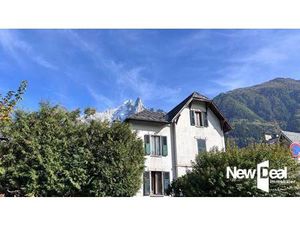 Annonce vente maison 8 pièces de 250m2 à Chamonix mont blanc (74400) - ParuVendu.fr ref 99