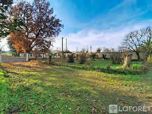 Terrain Cubzac Les Ponts 650 m2