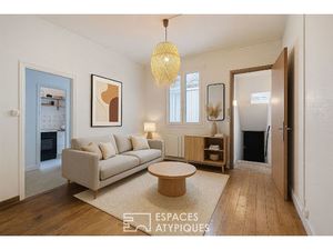 Duplex lumineux à rénover dans l'hypercentre de Bordeaux