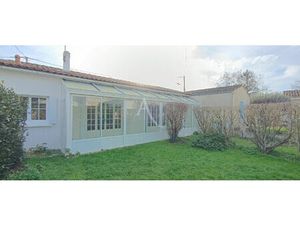 MAISON PLAIN PIED PROCHE MER ET COMMERCES