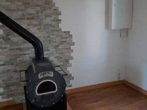 Maison individuelle 105 m² – Jardin clos – Poêle à bois – 950 CC