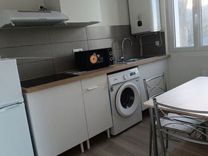 Appartement lumineux rénové à neuf 27m2