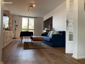 Chambre à louer dans appartement 85 m2 - Meublé - Angers quartier Justices