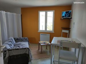 Appartement meublé – Charges comprises + Internet – Proche gare SNCF