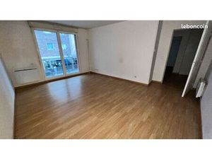 A LOUER 3 Pièces de 62 M2