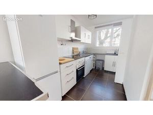 Grand T3 lumineux - Centre-ville – Stationnements faciles