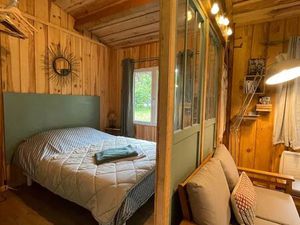 Location au mois - Cabane - 2 hectares de jardin