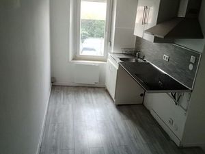 T2 1er étage / Proche commodités / Quartier calme