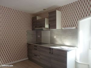 AQ louer appartement T2