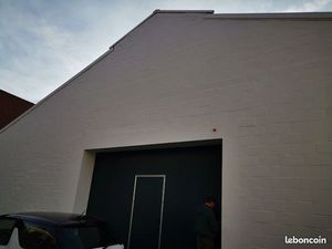A louer hangar de stockage 320m2