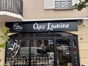 2 locaux restauration/tout commerce - Fond de commerce