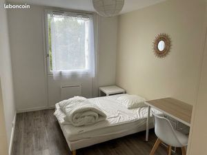 Location chambre meublée - Cergy préfecture