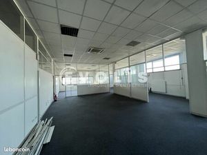 Bureaux 211 m²