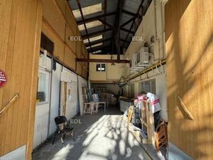 Local bureaux 450 m²