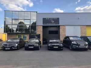 Rare Vente Garage négociant automobile