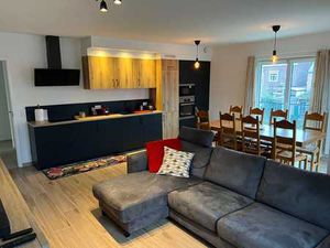 Appartement 2 chambres neuf avec terrasse sud et parking!