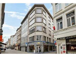 Commerce de plain-pied sur localisation AAA au cœur d’Anvers