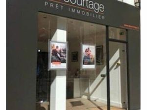 Local centre pontoise