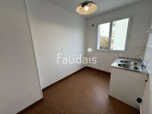 Location Appartement 2 pièces à Pont-Hébert (50880) : à louer 2 pièces / 40m² Pont-Hébert