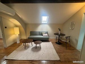 Appartement rénové centre ville