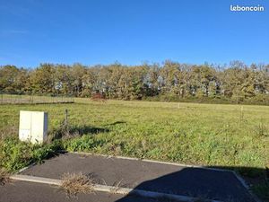 Terrain 834 m² Cazeres Sur L Adour