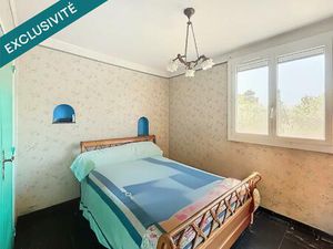 Petite maison de 60 m2 habitable et sa véranda de 20 m2 sur 280 m2 de terrain