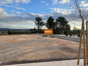 Terrain 443 m² Puget Ville